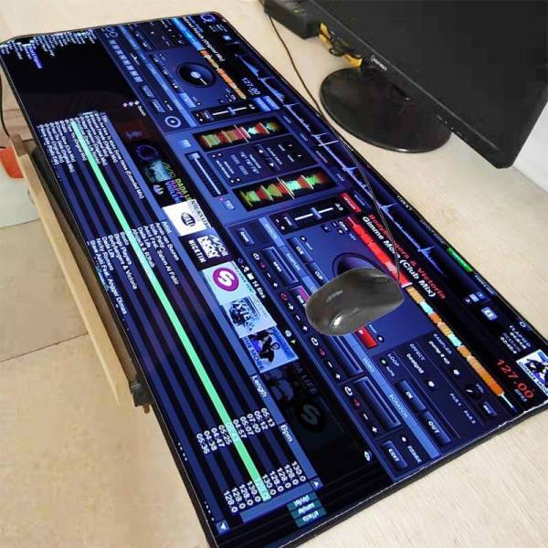 Tapis de souris XXL<br> Table de Mixage - CrazyWorth
